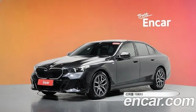 BMW 5 (G60) 520i M