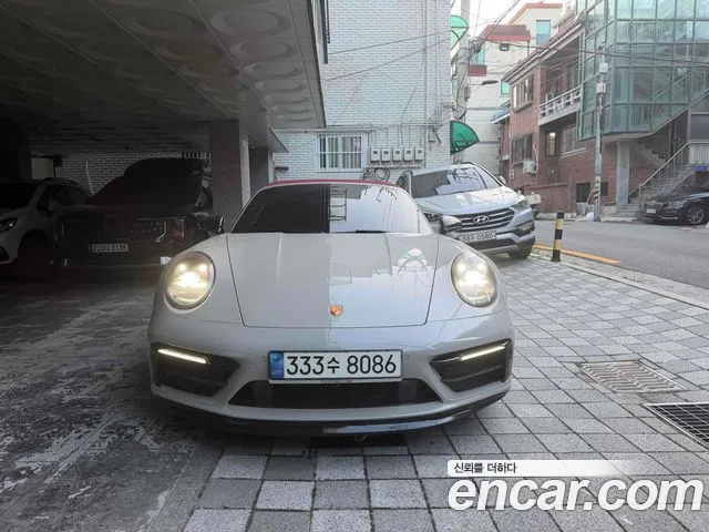 Porsche 911 (992) 4 GTS