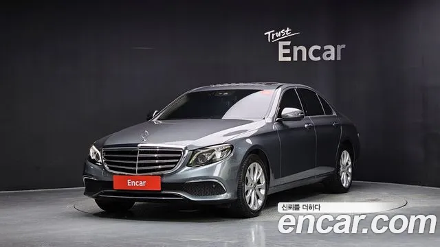 Mercedes-Benz E- W213 E220d Exclusive