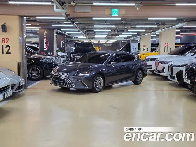 Lexus ES300h 7