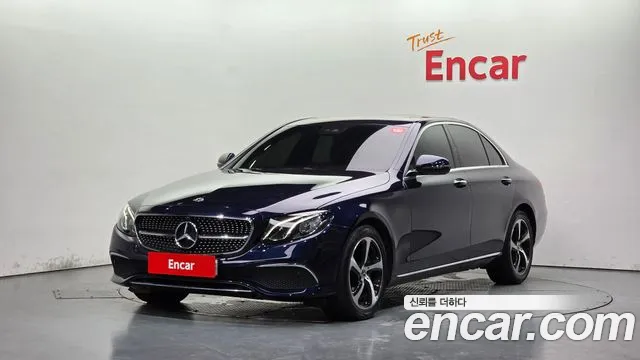 Mercedes-Benz E- W213 E250