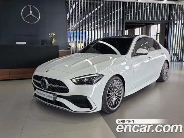 Mercedes-Benz C- W206 C300 4MATIC AMG Line