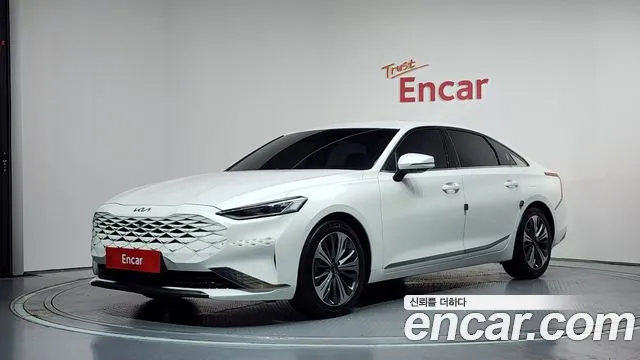 Kia K8 Hybrid Signature