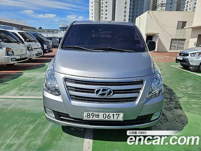 Hyundai Grand Starex 5