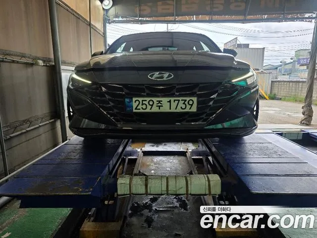 Hyundai Avante (CN7) 1.6 Inspiration
