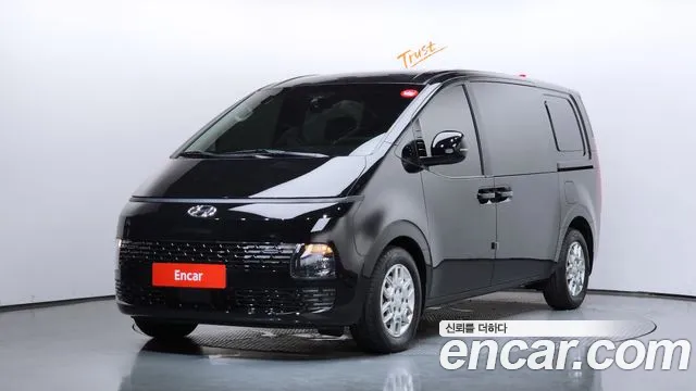 Hyundai Staria 5