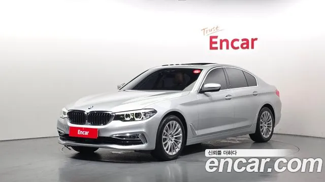 BMW 5 (G30) 520i