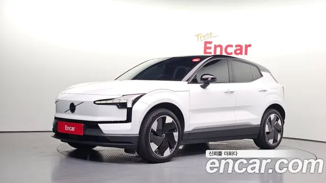 Volvo EX30