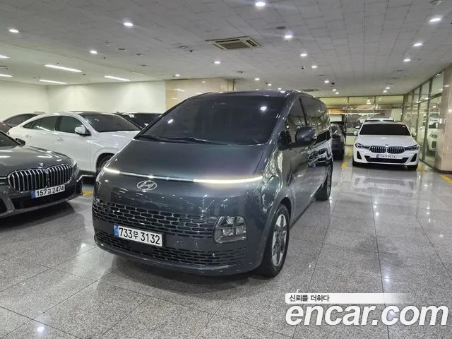 Hyundai Staria L3.5 11