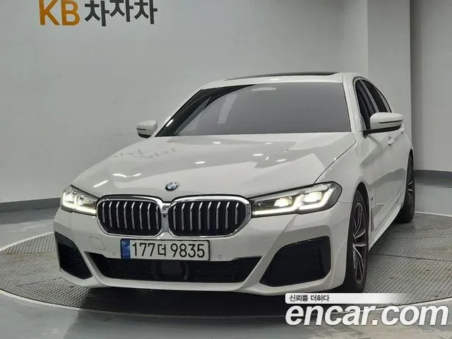 BMW 5 (G30) 520i M