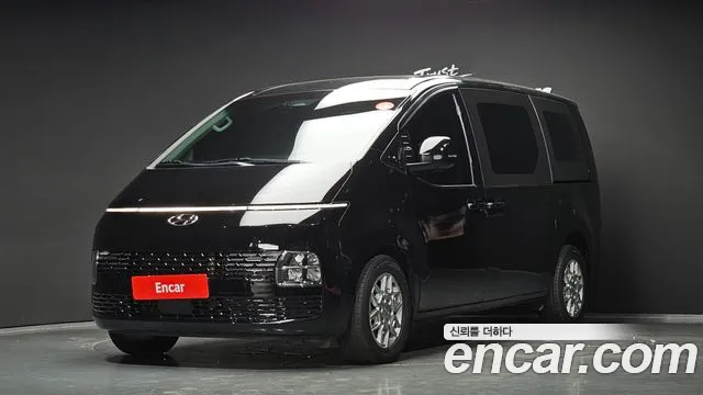 Hyundai Staria 3
