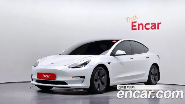 Tesla 3 AWD