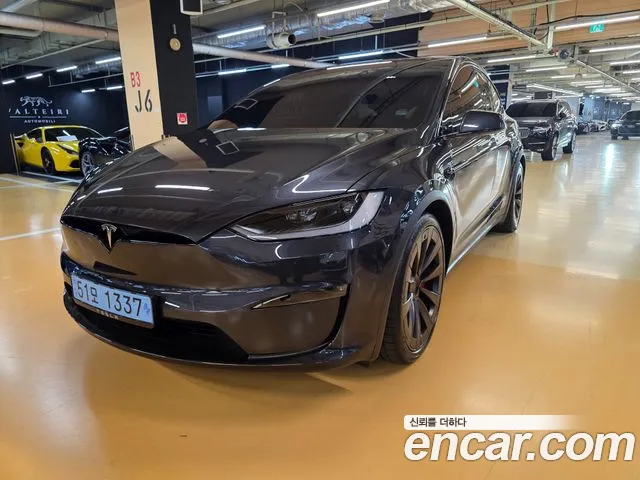 Tesla X