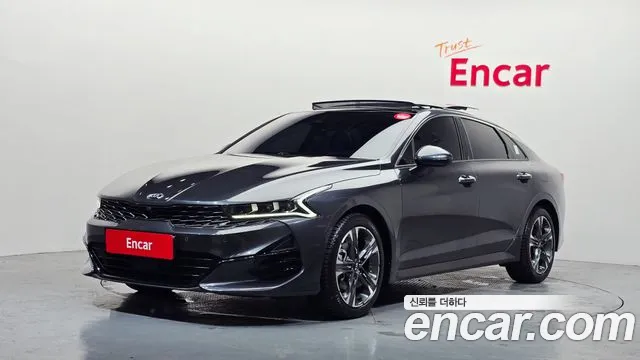 Kia K5 III 2.0 Signature