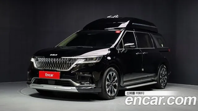 Kia Carnival 4 Gasoline 9 Signature