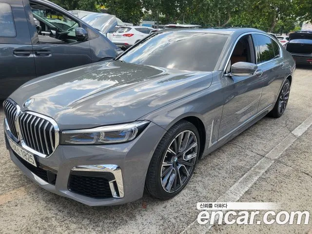 BMW 7 (G11) 740i M