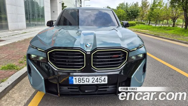 BMW XM (G09) 4.4