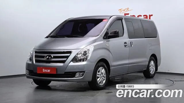 Hyundai Grand Starex 12