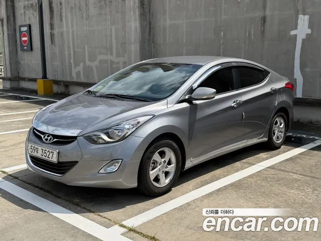 Hyundai Avante MD M16 GDI