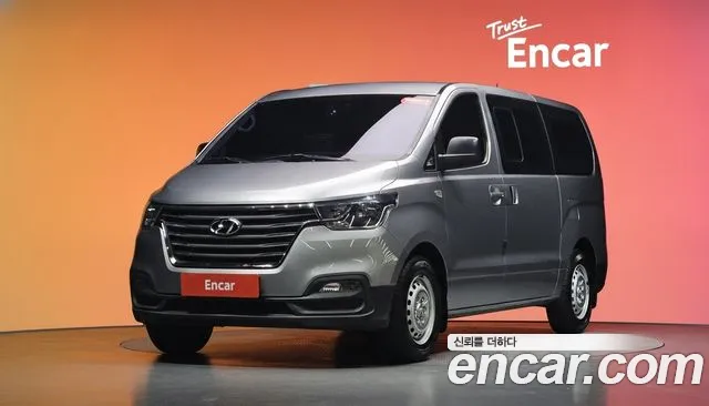 Hyundai The New Grand Starex 5