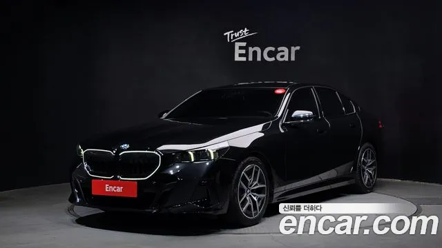 BMW 5 (G60) 520i