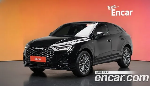 Audi Q3 (F3) 40 TFSI Premium
