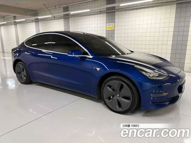 Tesla 3 AWD
