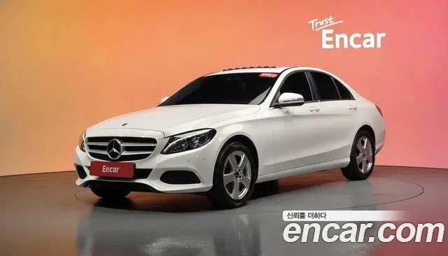 Mercedes-Benz C- W205 C200