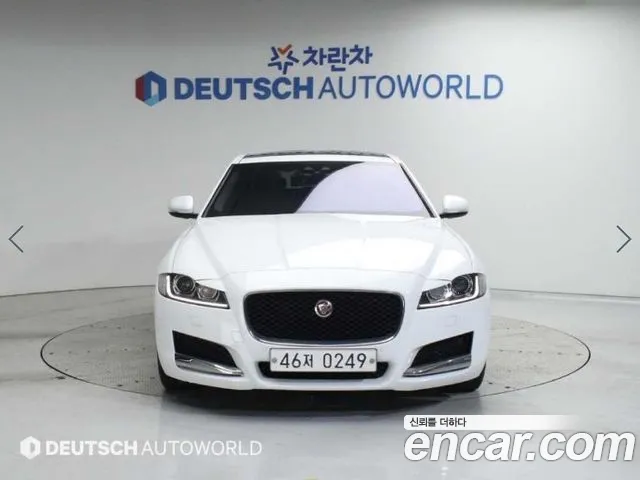 Jaguar XF (X260) 20d Prestige AWD