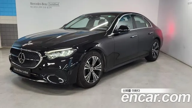 Mercedes-Benz E- W214 E200