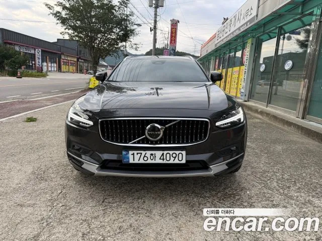 Volvo V90 B5 AWD