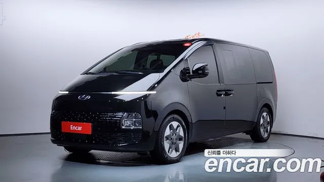 Hyundai Staria 4WD 11