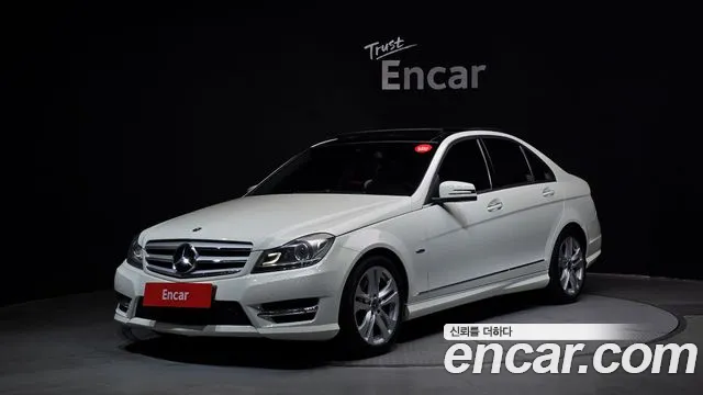 Mercedes-Benz C- W204 C200 CGI