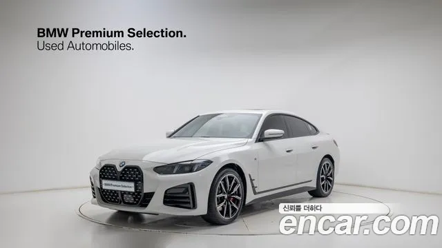 BMW 4 (G22) 420i M