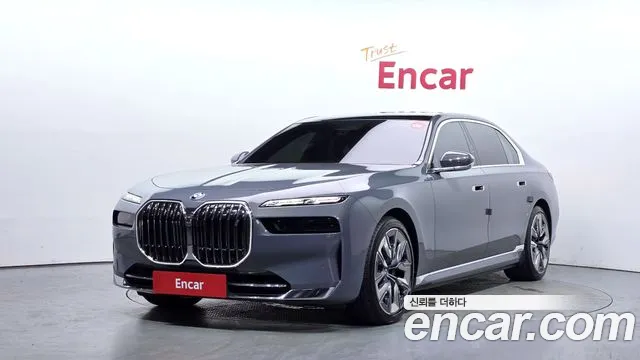 BMW i7 (G70) xDrive 60