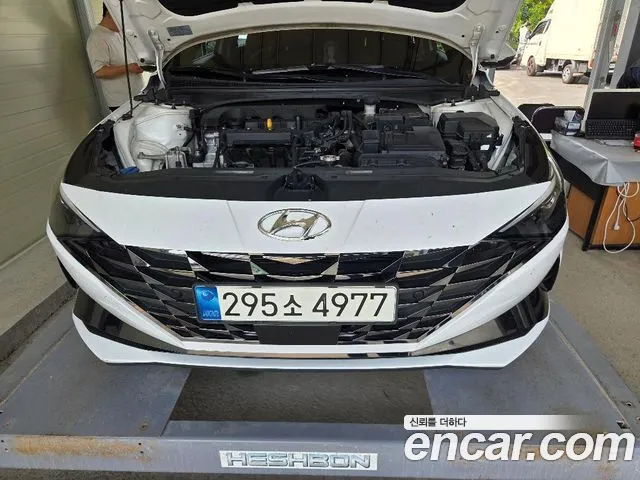 Hyundai Avante (CN7) 1.6 Inspiration