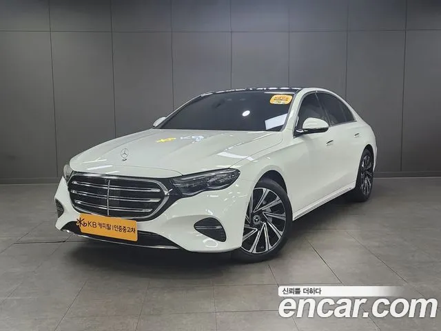 Mercedes-Benz E- W214 E300 4MATIC Exclusive
