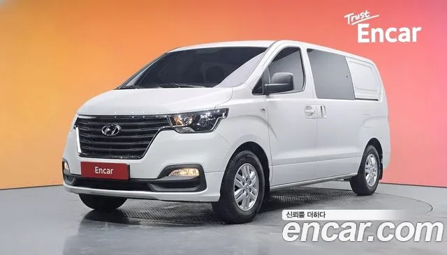 Hyundai The New Grand Starex 5