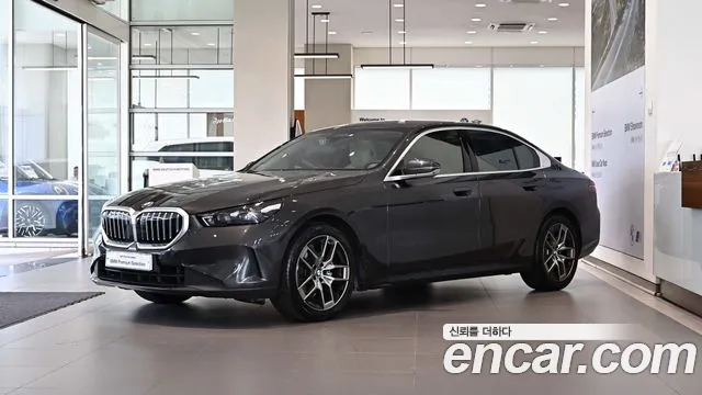 BMW 5 (G60) 523d