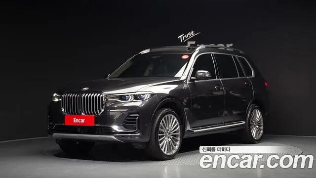 BMW X7 (G07) xDrive 40i 6
