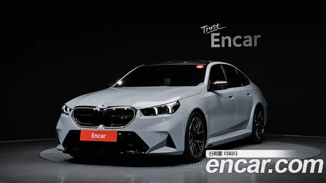 BMW M5 (G90) M5