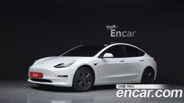 Tesla 3 AWD
