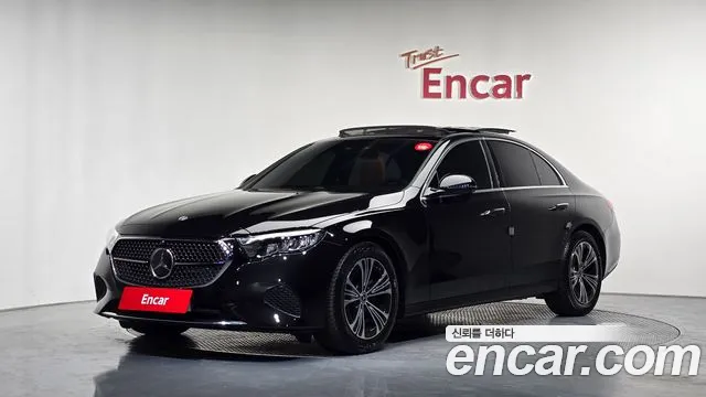 Mercedes-Benz E- W214 E200