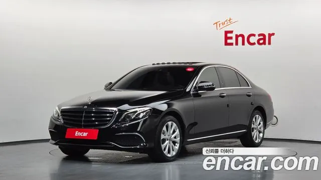 Mercedes-Benz E- W213 E220d 4MATIC Exclusive