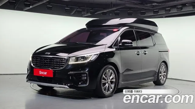 Kia The New Carnival 9 Noblesse