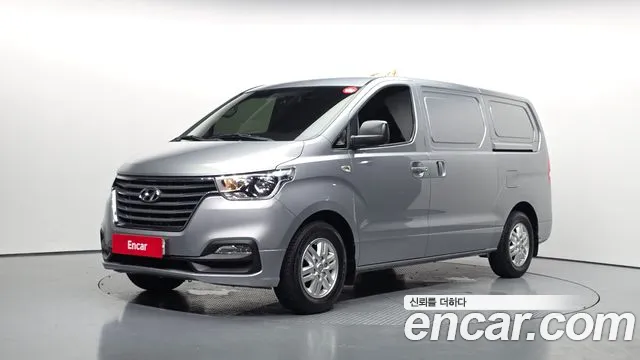 Hyundai The New Grand Starex 3