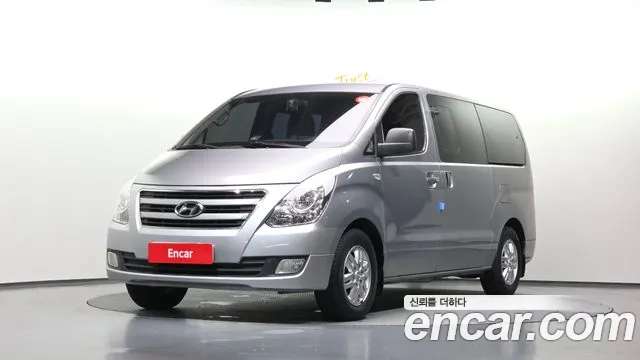 Hyundai Grand Starex 12