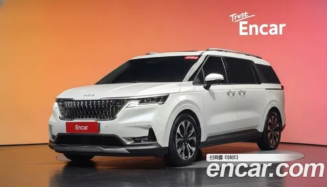Kia Carnival 4 Gasoline 9 Signature