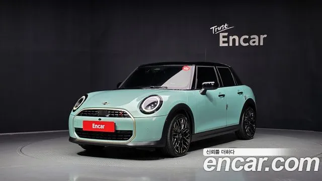 MINI Cooper S 4 5