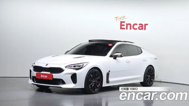 Kia Stinger 3.3 Turbo AWD GT